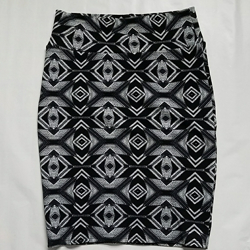 Cassie skirt